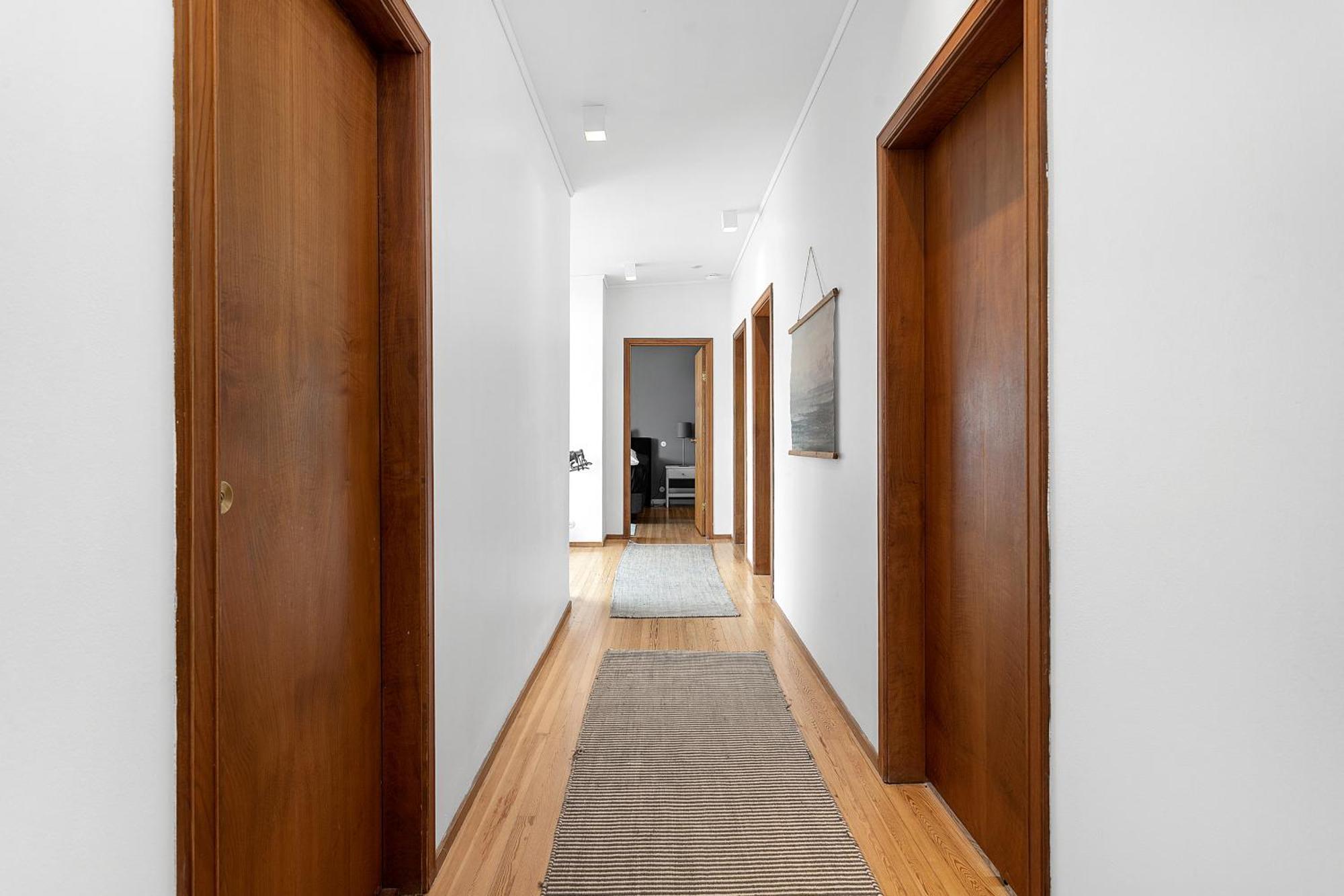 House - Villa With Garden And Hot Tub, 2 Min From Reykjavik Garthabaer エクステリア 写真