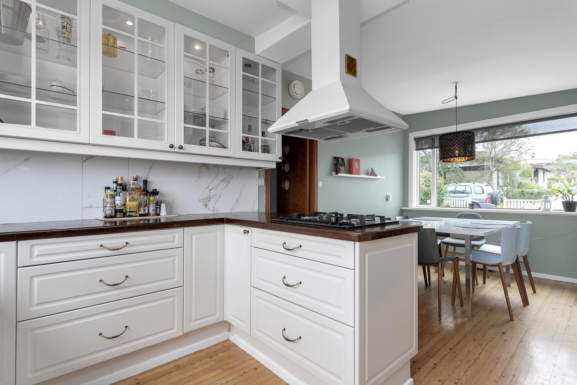 House - Villa With Garden And Hot Tub, 2 Min From Reykjavik Garthabaer エクステリア 写真
