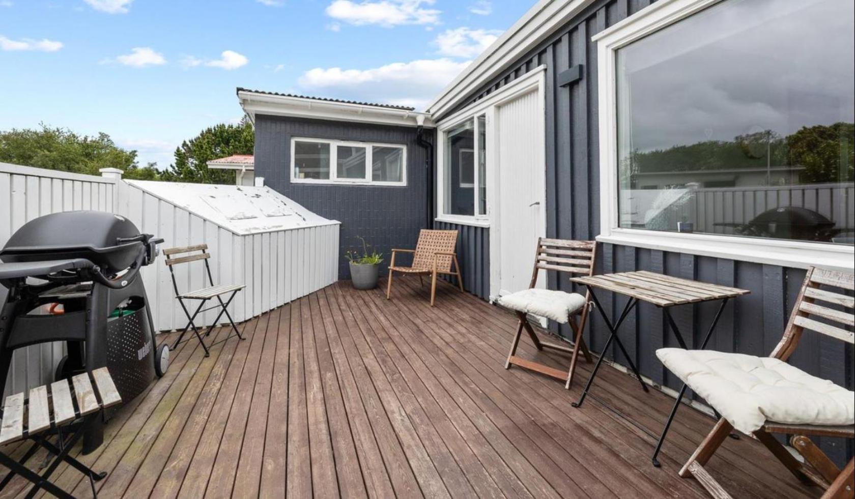 House - Villa With Garden And Hot Tub, 2 Min From Reykjavik Garthabaer エクステリア 写真