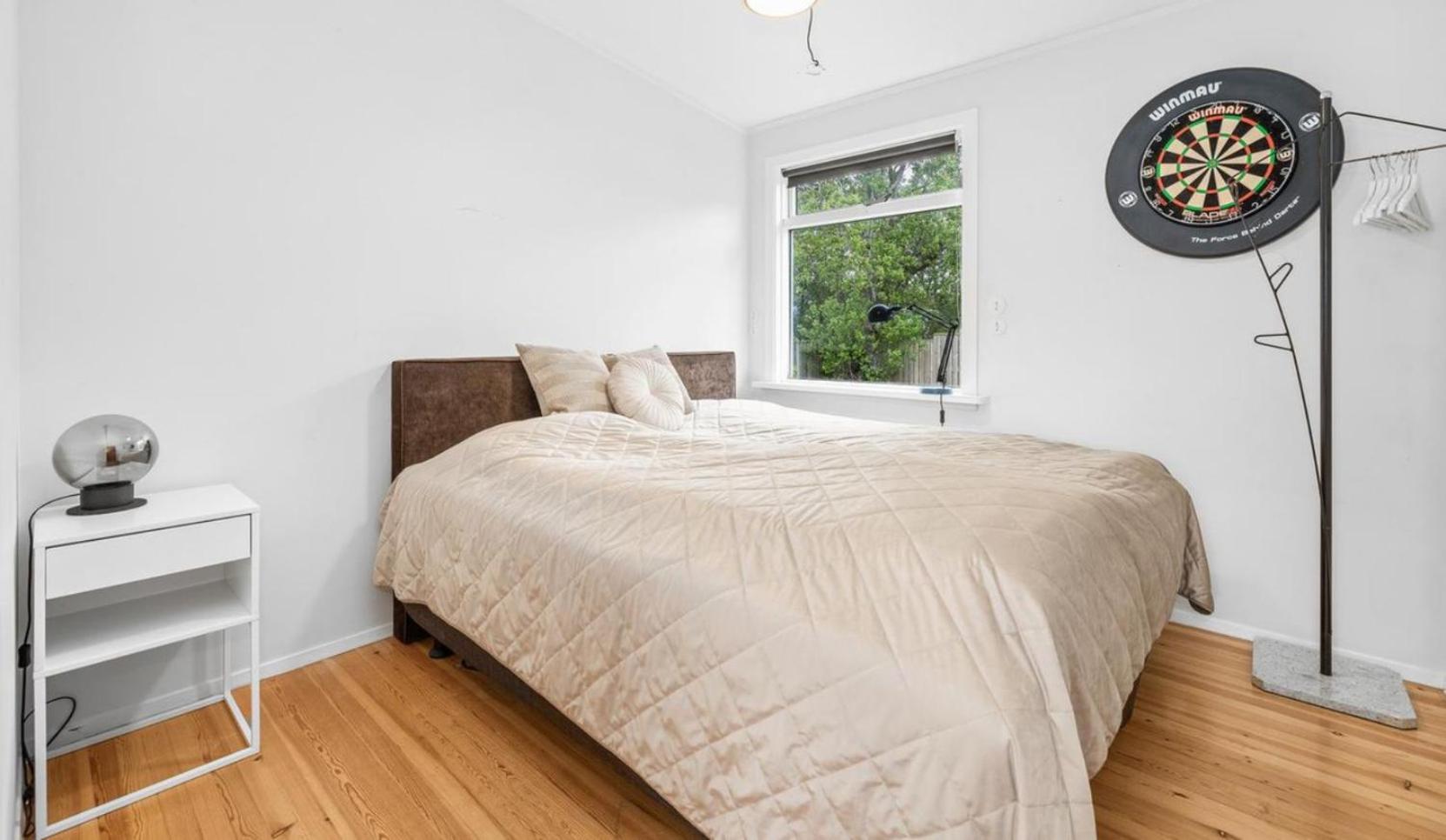 House - Villa With Garden And Hot Tub, 2 Min From Reykjavik Garthabaer エクステリア 写真